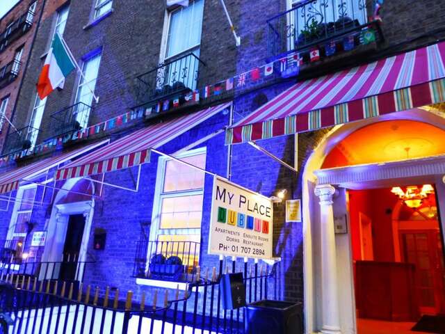 Хостелы My Place Dublin Hostel Дублин-20